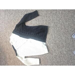 Simply Vera Vera Wang XL Color Block Cable Knit Sweater